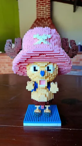 Mini Lego Tony Tony Chopper 2100 peças ?