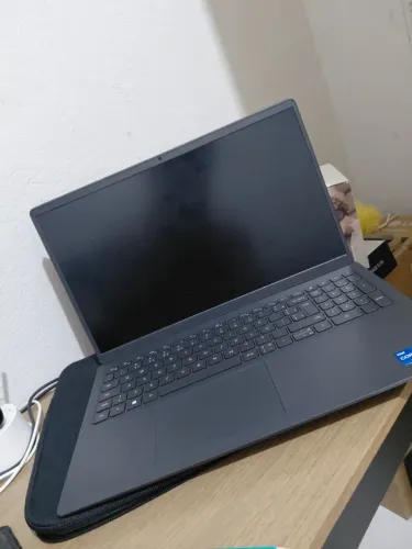 Notebook Dell Core i5 13ª Geração | 16GB RAM | SSD NVMe 512GB | Estado de Novo