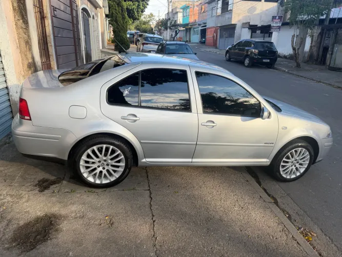 Volkswagen Bora 2.0/ 2.0 Flex 8V Mec. 2009