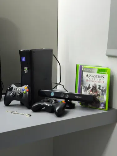 Xbox 360 slim desbloqueado EXPLOIT + LT3.0 TUNADO JOGOS ORIGINAL E PENDRIVE+ 2 CONTROLES