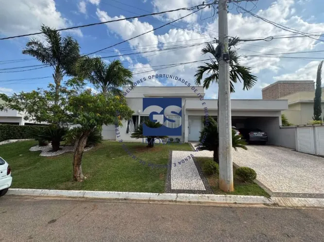 Casa com 3 dormitórios para alugar, 248 m² por R$ 11.420,00 - Condomínio Santa Monica - It