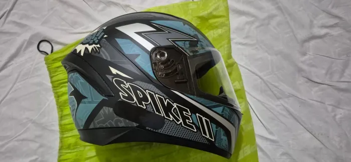 Capacete Peels Spike II usado 58