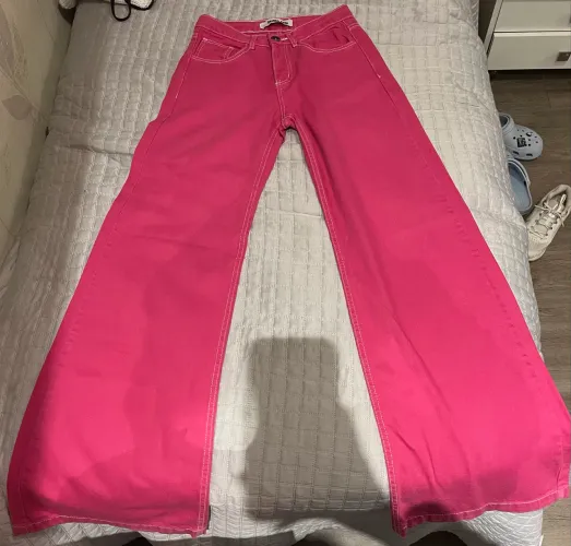 calça jeans pink wide leg