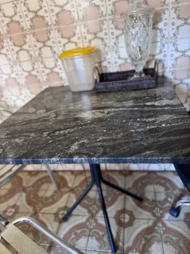 Mesa tampo de mármore 