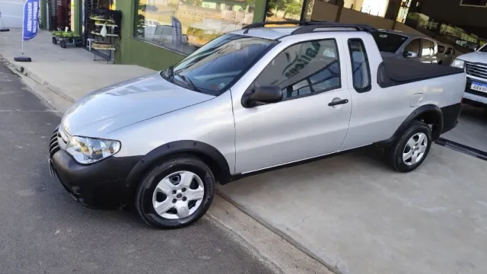 Fiat Strada 1.4 MPI Fire Flex 8V CE 2012