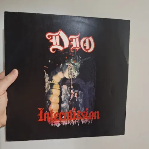 LP Vinil Intermission $320 Diamonds the Best of Dio $460 nacionais zeradaços