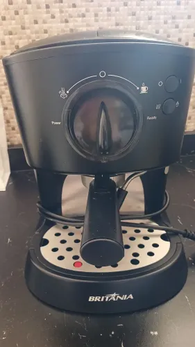 Cafeteira Britânia 127v