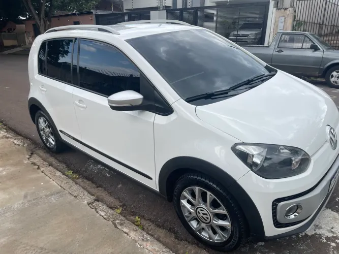 Volkswagen Up! Cross 1.0 T. Flex 12V 5P 2015