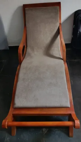 Vendo divã em ótimo estado de conservação