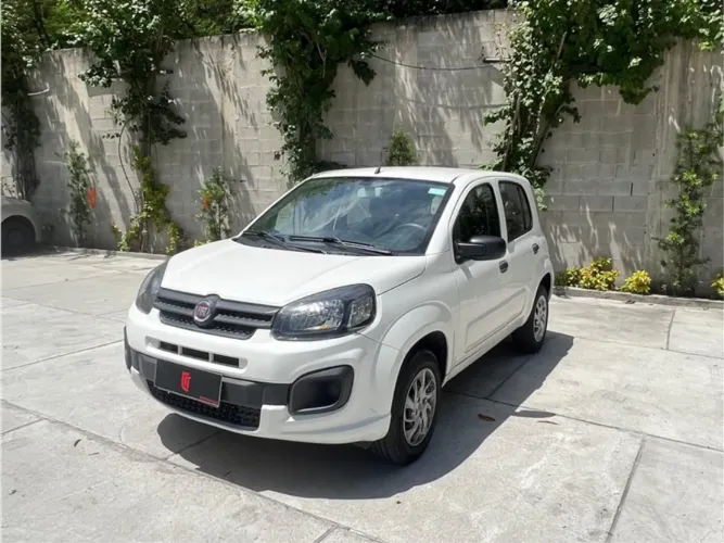 Fiat Uno Attractive 1.0 EVO Fire Flex 8V 5P 2021