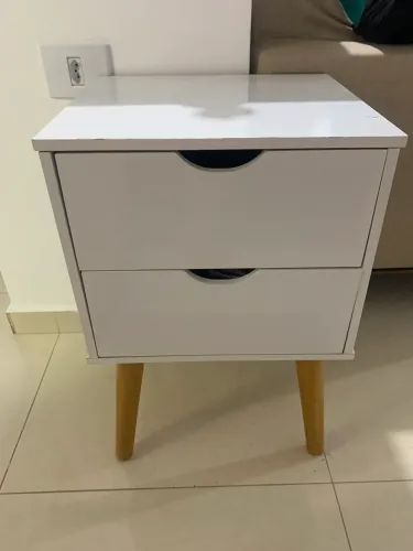 Mesa de cabeceira