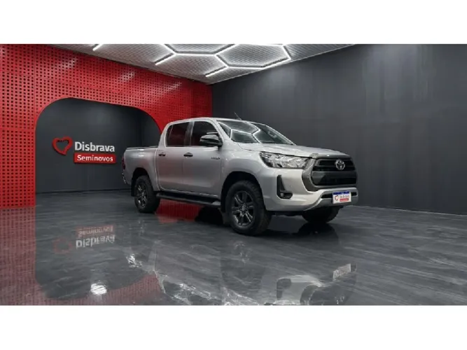 Toyota Hilux CD SR 4X4 2.8 TDI Diesel Aut. 2024
