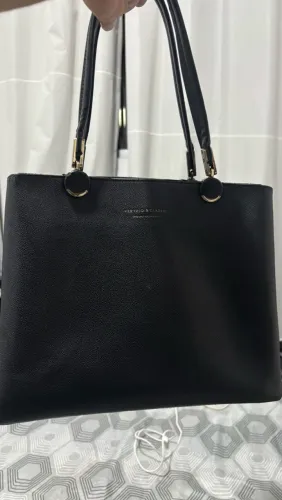 Bolsa de ombro e mão