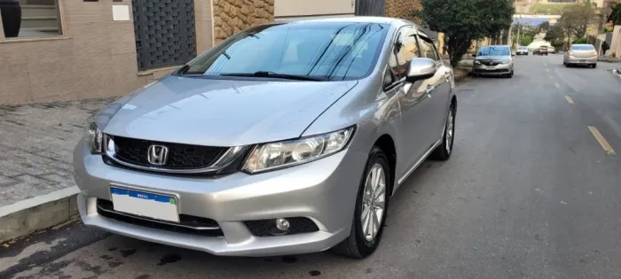 Honda Civic Sedan LXS 1.8/1.8 Flex 16V Mec. 4P 2014