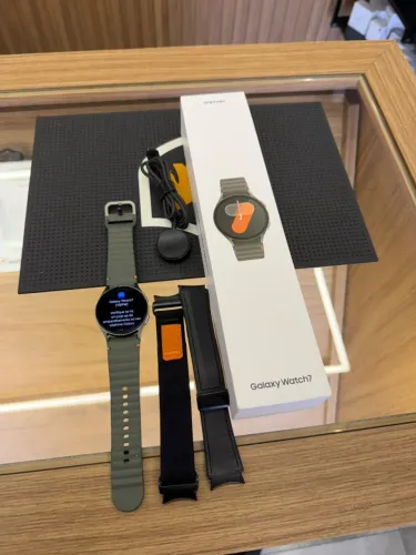 Galaxy watch 7 40mm BT + caixa (Anápolis)