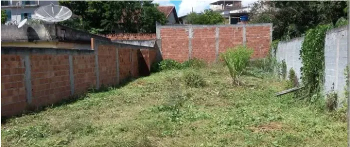Terreno 7,5x 30m