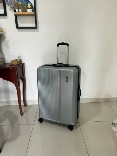 Mala de Viagem Grande Samsonite com cadeado embutido TSA