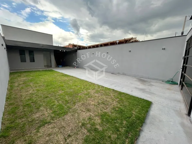 Edícula à venda no Jardim Residencial Santo Expedito em Limeira-SP