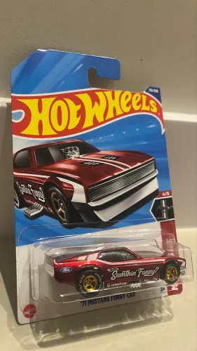Hotwheels Mustang funny car Super T-Hunt