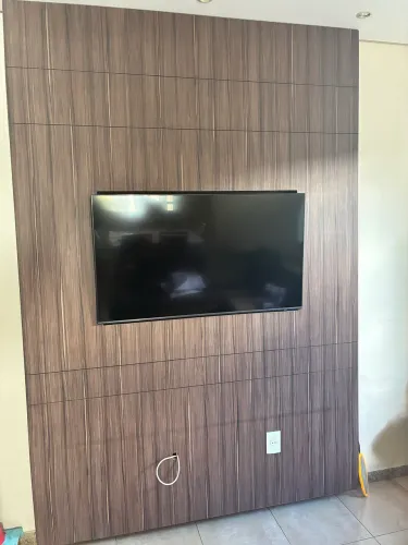 Rack e painel de TV