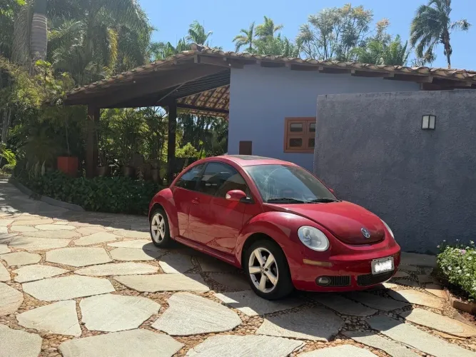 Volkswagen New Beetle 2.0 MI Mec./aut. 2010