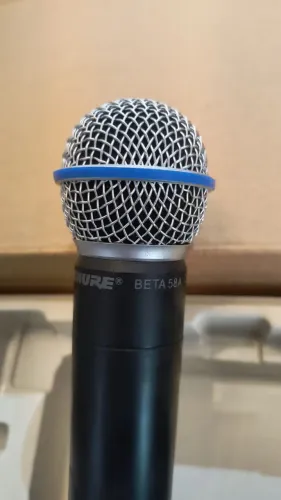 *** Microfone sem fio UHF 1 Bastão Shure Beta 58A ***