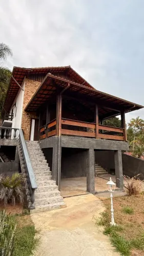 Casarão em Itaipava - 4 Suites - Banheiras etc. Abaixo do mercado - AIRBN Ativo- Renda