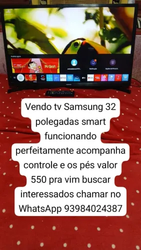 Vendo tv Samsung 32 polegadas smart funcionando perfeitamente valor 550 pra vim buscar