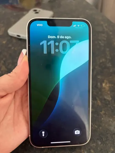 iPhone 13