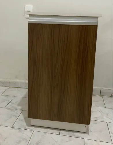 Móvel para bebedouro