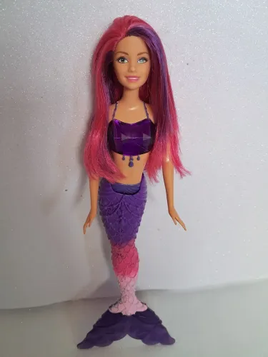 Barbie Sereia Reino dos Diamantes 