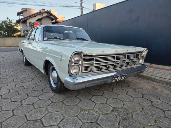 Ford Galaxie 500 4.8 V8 Manual 1969
