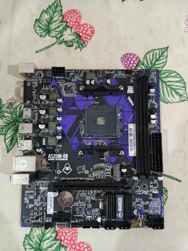 Placa Mãe AM4 - A520-DB - Danificada