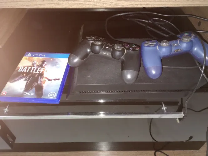 Ps4 + 1 jogo Battlefield