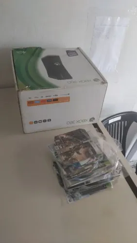Xbox 360 +2 controle +15 jogos desbloqueado