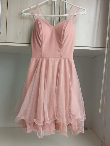 Vestidos curtos festa