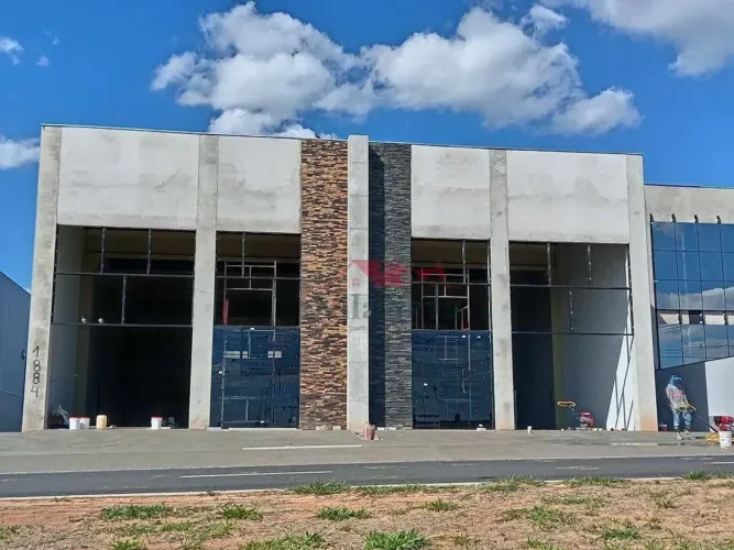 Loja para alugar, 376 m² por R$ 18.458,00/mês - Jardim Residencial Dona Maria José - Indai