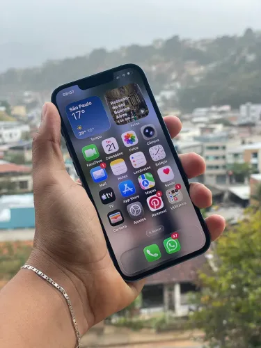iPhone 13