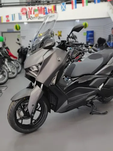 Xmax 300 2027 - Marcos Yamaha