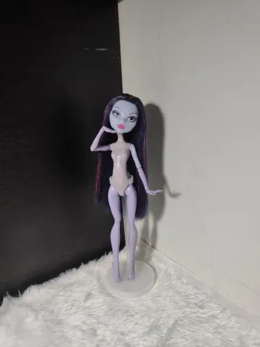 Boneca Monster High Jane Boolittle Básica G1