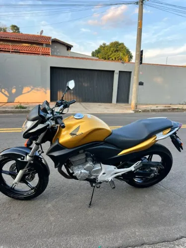 Honda CB 300r/ 300r Flex 2010