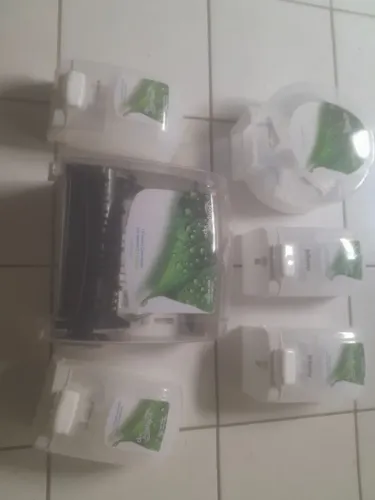 Kit de bota papel higiênico papel toalha sabonete líquido detergente
