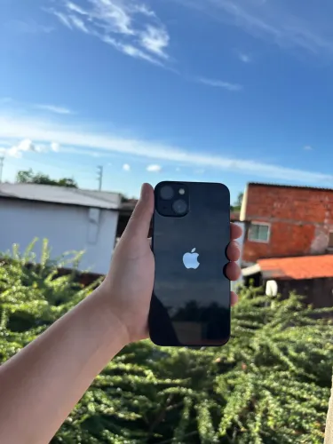 iPhone 13 256GB preto 