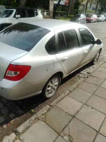 Renault Symbol Privilège Hi-flex 1.6 16V 4P 2013