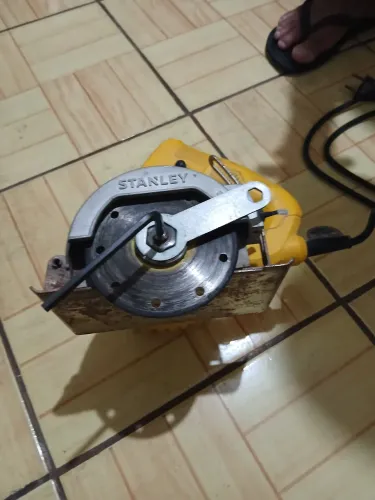 Vendo uma máquita