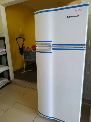 Refrigerador continental copacabana