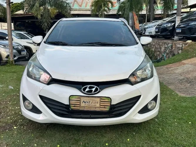 Hyundai HB20S C.style/c.plus1.6 Flex 16V Aut. 4P 2015