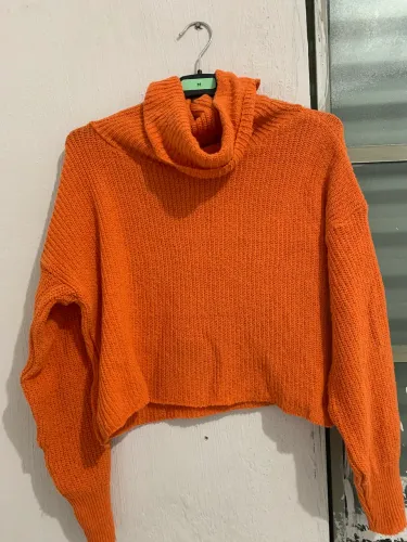 Cropped tricot manga longa laranja tam M