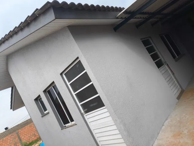 vendo casa no fariz gebrim próximo a paranatex