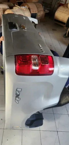 OPORTUNIDADE IMPERDÍVEL: CAÇAMBA COMPLETA CHEVROLET S10 CABINE DUPLA (CD) - USADA, EXCELEN